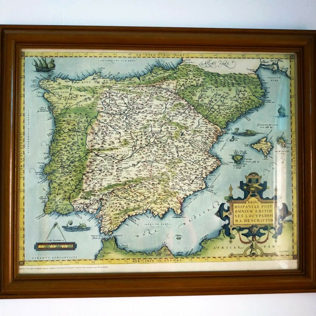 carte de l'Espagne ancienne encadrée